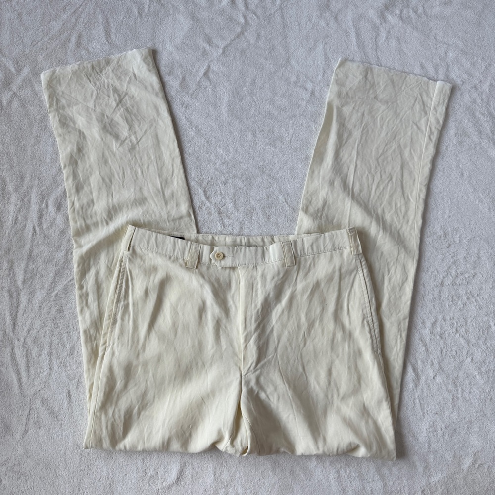 Woman’s Cream Pants